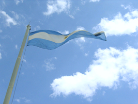 Argentina flag :: Plaza Federal - Sierras de Córdoba - Argentina